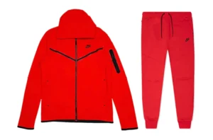 Nike Tech Red