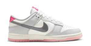 Nike SB Dunk Low 52 White Pink