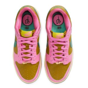 Nike SB Dunk Low Paris Goebel