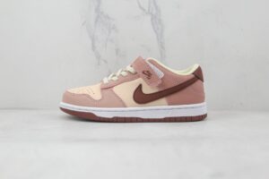 SB DUNK MID Deep Pink