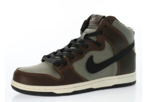 NIKE SB DUNK HIGH BAROKE BROWN