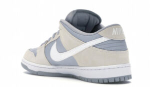 Nike SB Dunk Low Summit White Wolf