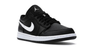 NIKE AIR JORDAN 1 LOW BLACK WHITE