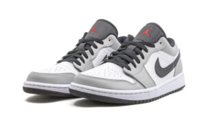 NIKE AIR JORDAN 1 LOW LIGHT SMOKE GREY