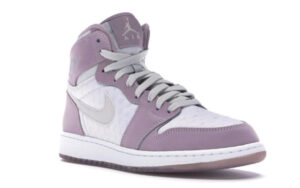 NIKE AIR JORDAN 1 PLUM FOG