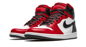 NIKE AIR JORDAN 1 SATIN SNAKE CHICAGO