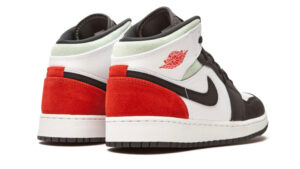 NIKE AIR JORDAN 1 MID WHITE RED SPRUCE