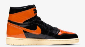 NIKE AIR JORDAN 1 ORANGE X BLACK