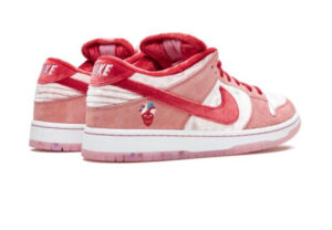 NIKE SB DUNK LOW STRANGELOVE