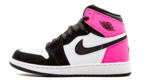 NIKE AIR JORDAN 1 RETRO VALENTINES DAY