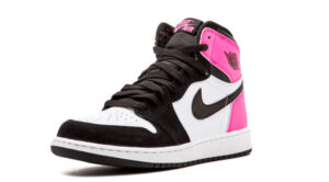 NIKE AIR JORDAN 1 RETRO VALENTINES DAY