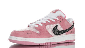 NIKE SB DUNK DIOR PINK