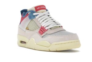 NIKE AIR JORDAN 4 UNION GUAVE ICE