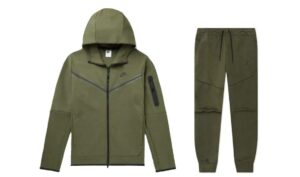 Nike Tech Olive Green