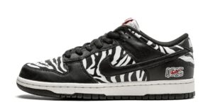 Nike SB Dunk Low OG QS Quartersnacks Zebra