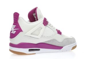 Nike SB x Air Jordan 4 Retro ‘Pink’